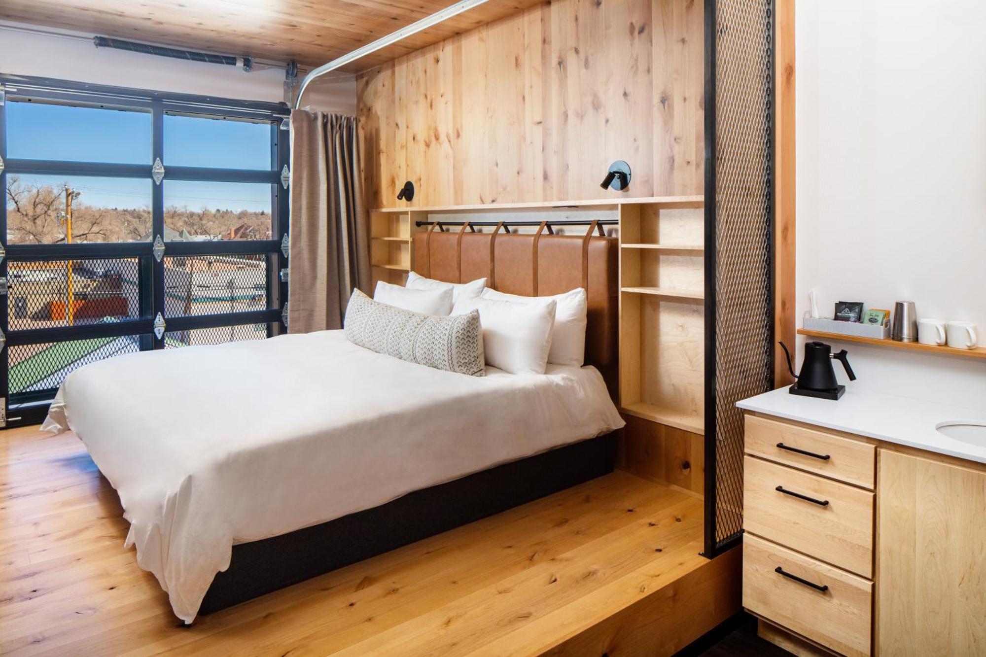 Kinship Landing Hotel Colorado Springs Kamer foto