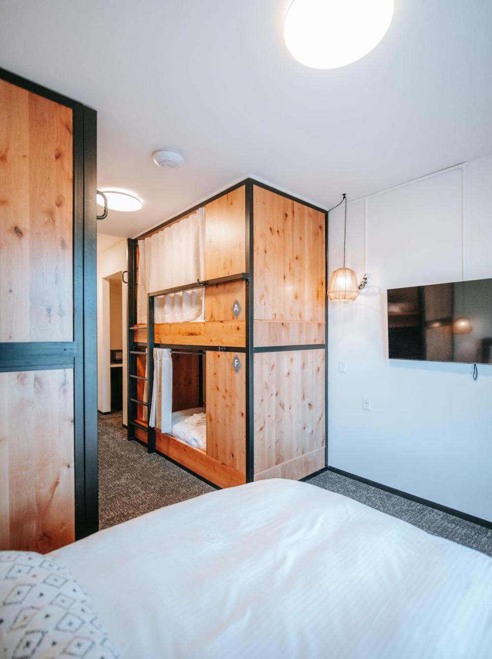 Kinship Landing Hotel Colorado Springs Buitenkant foto